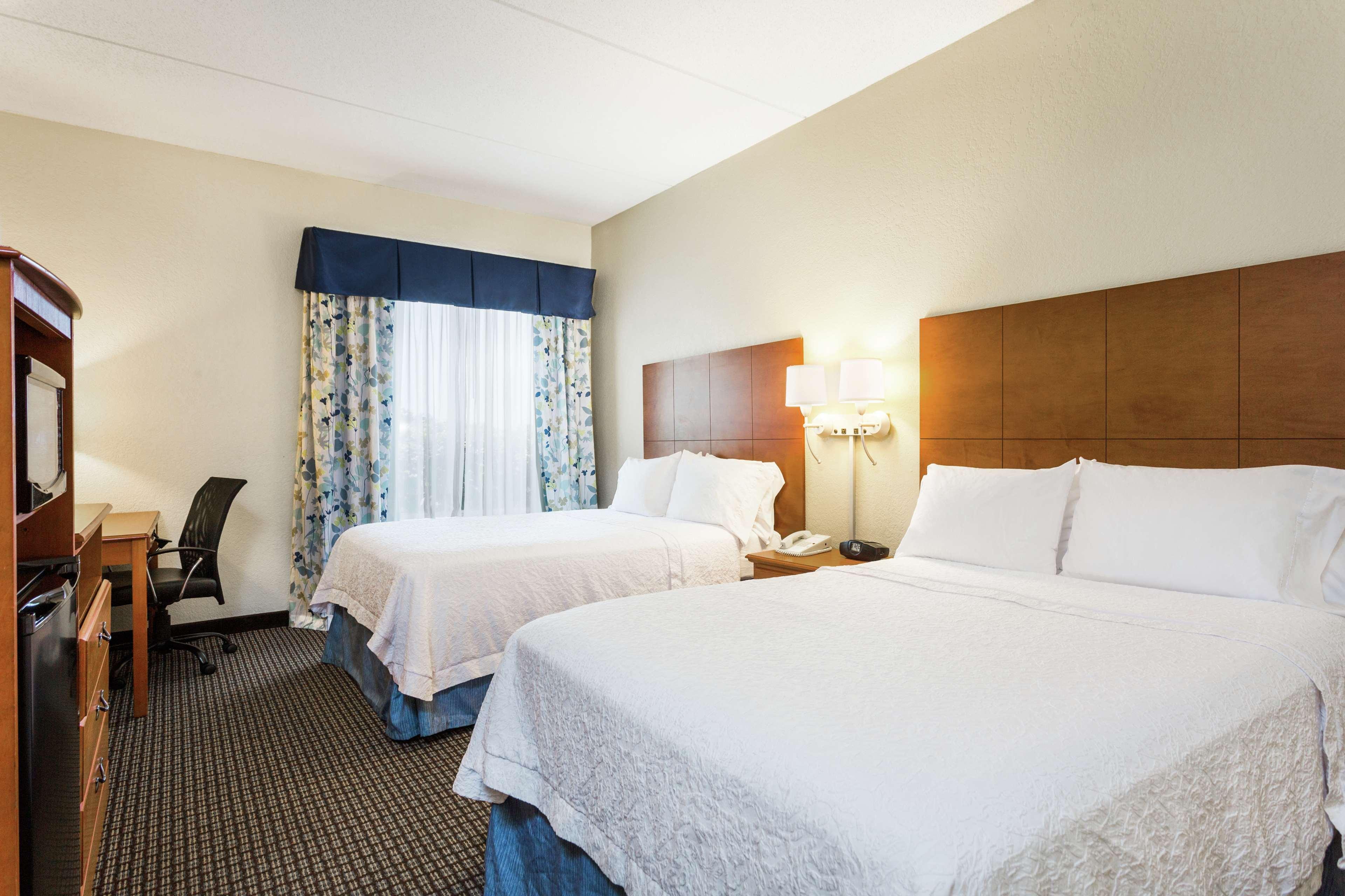 Hampton Inn Morehead City Exteriör bild