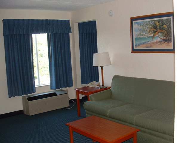 Hampton Inn Morehead City Rum bild